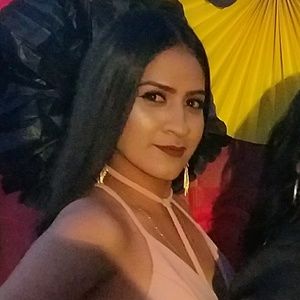 Meet your Posher, Kenia